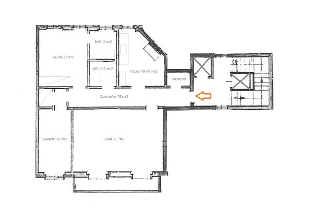 T2 Renovado e Luminoso em Campo de Ourique 🌿 — Varanda, Suite e Localização de Excelência!